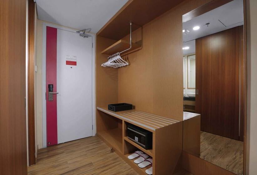 Favehotel Nagoya Batam