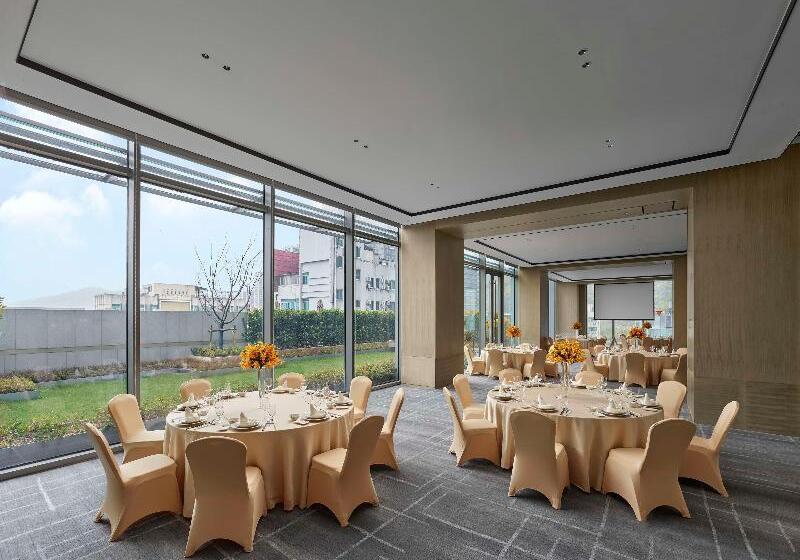 ホテル Hilton Zhuji