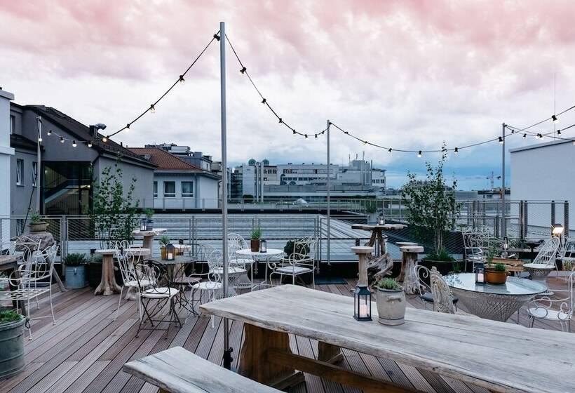 Ruby Rosi Hotel Munich