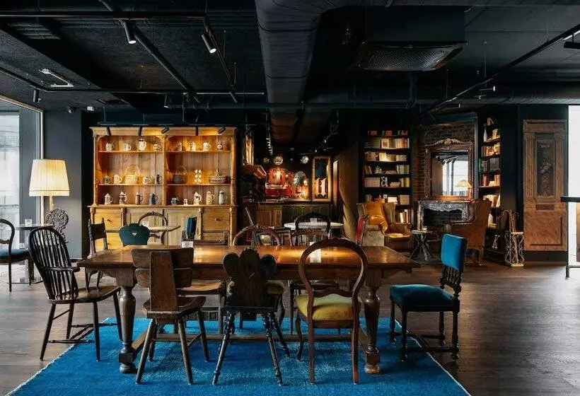 Ruby Rosi Hotel Munich