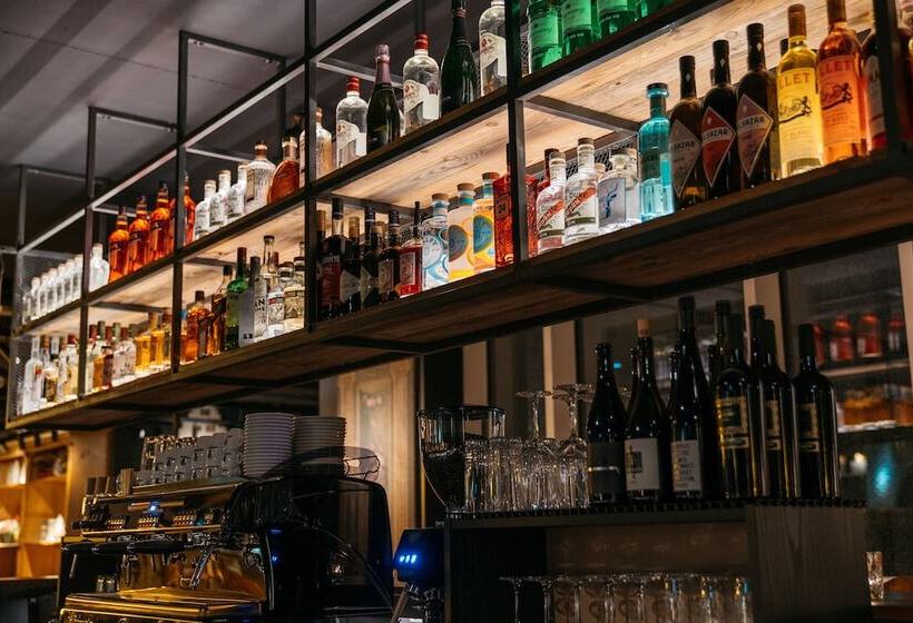 Ruby Rosi Hotel Munich