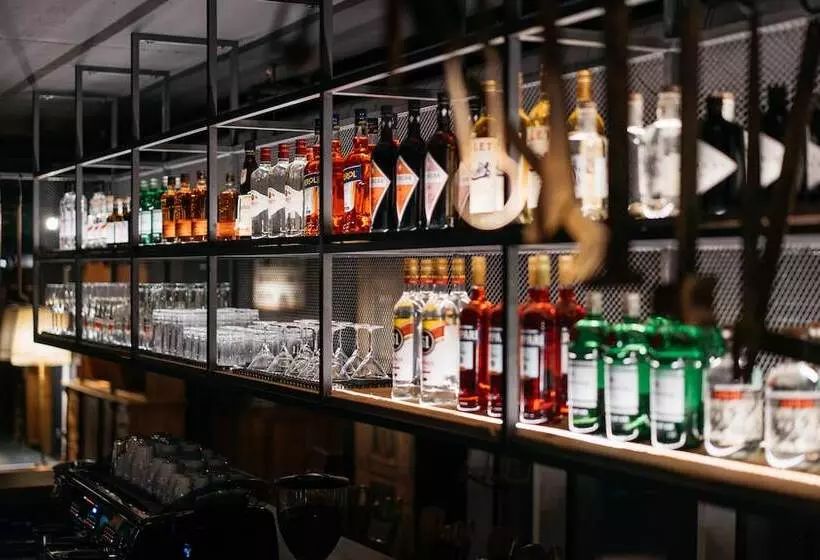 Ruby Rosi Hotel Munich