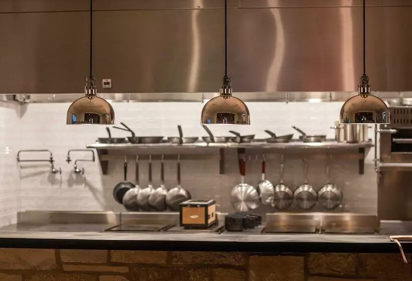 ホテル The Belfry House