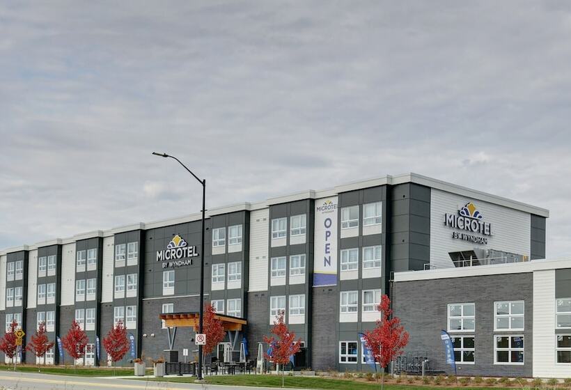 Microtel Inn & Suites By Wyndham Kanata Ottawa West