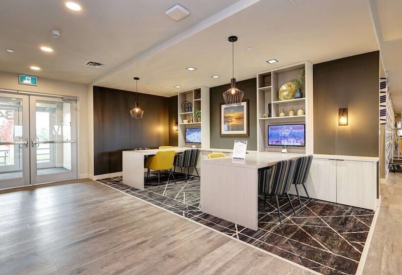 Microtel Inn & Suites By Wyndham Kanata Ottawa West