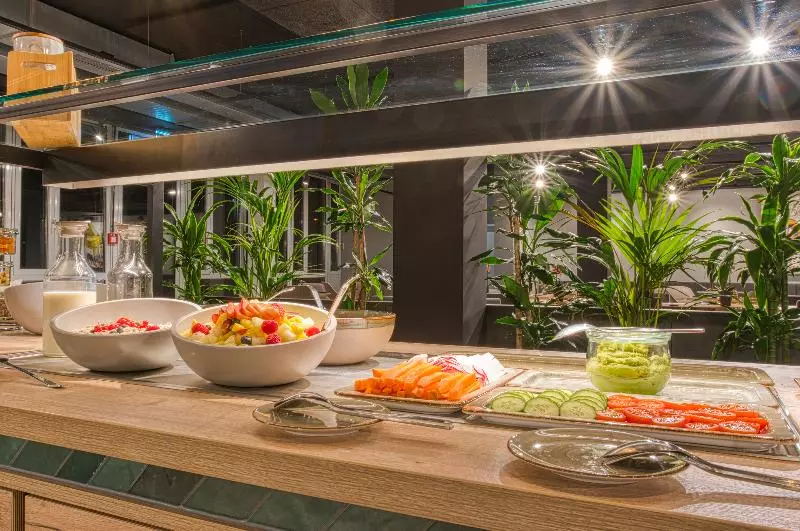 هتل Vienna House Easy By Wyndham Hamburg Bergedorf