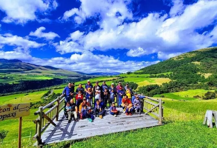 ホテル Balcon Al Cotopaxi Hosteria