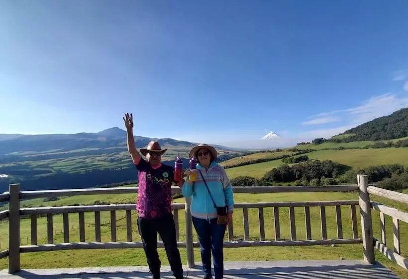 ホテル Balcon Al Cotopaxi Hosteria