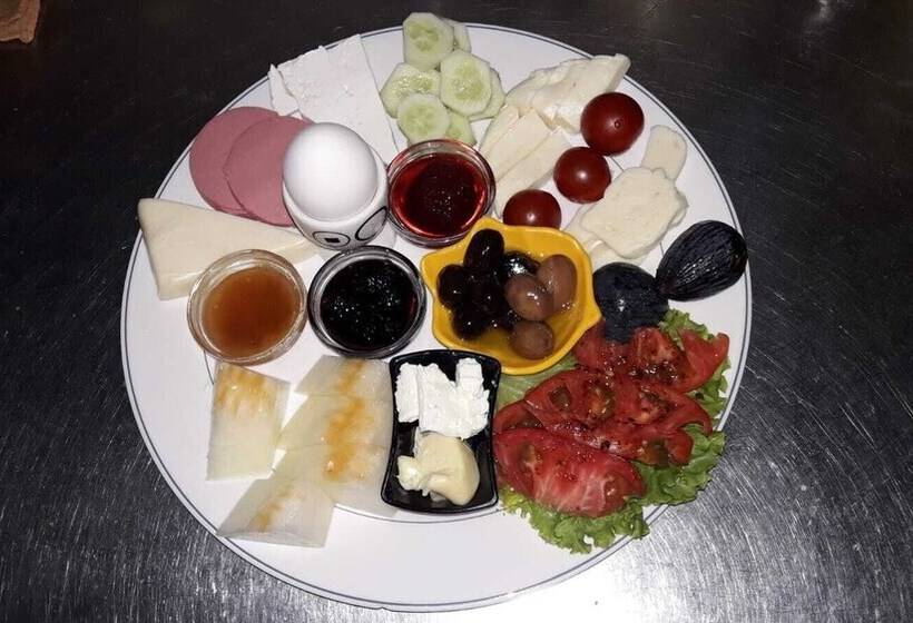 Отель Hiera City