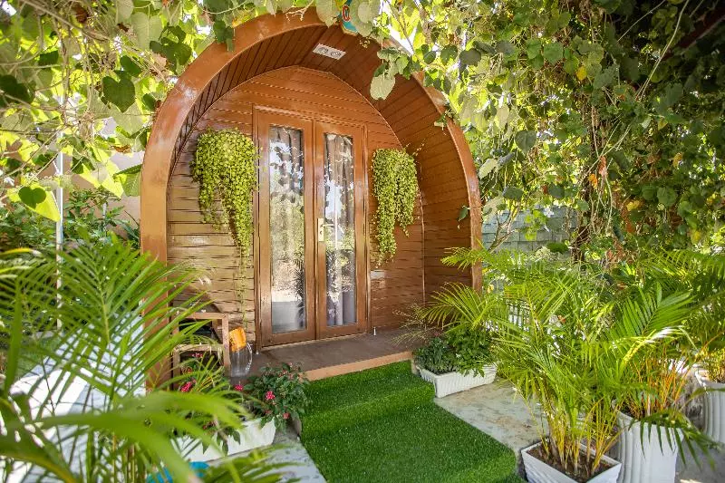 هتل Oyo 952 Linh Dan Bungalow