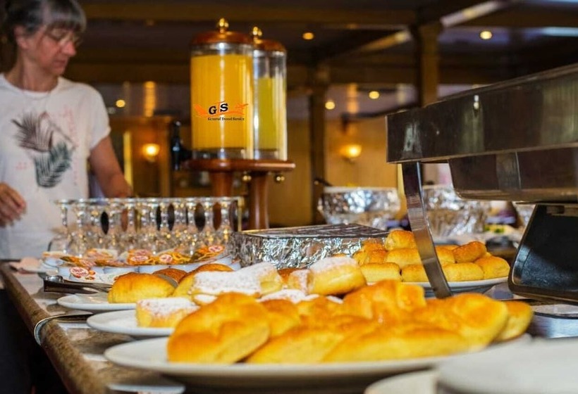 هتل Princess Amira Aswan