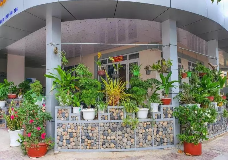 Thanh Binh Hotel Con Dao