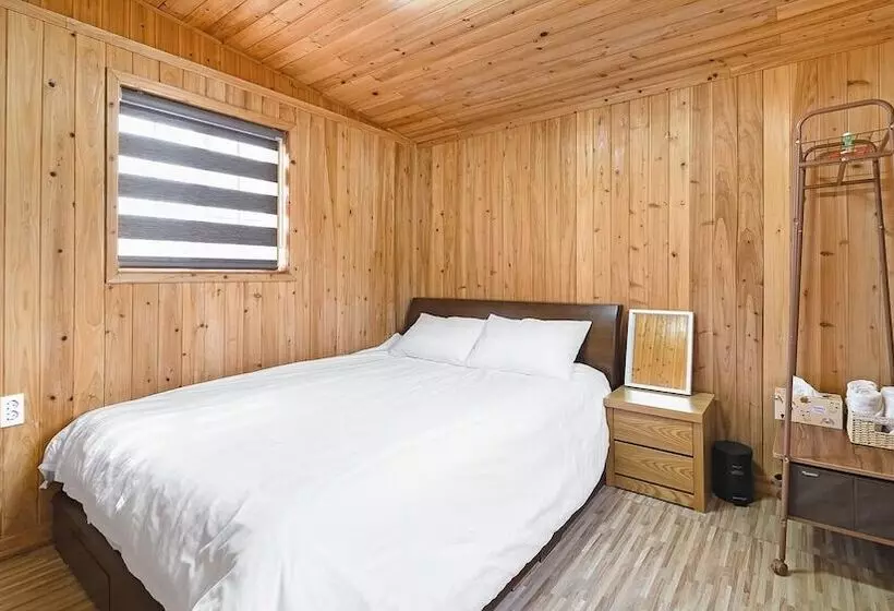 Jeju Bijalim Pension