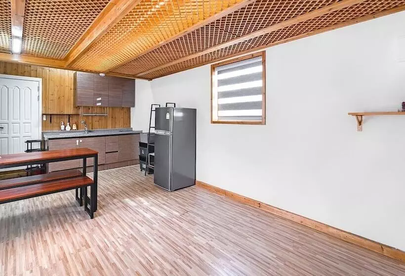 Jeju Bijalim Pension