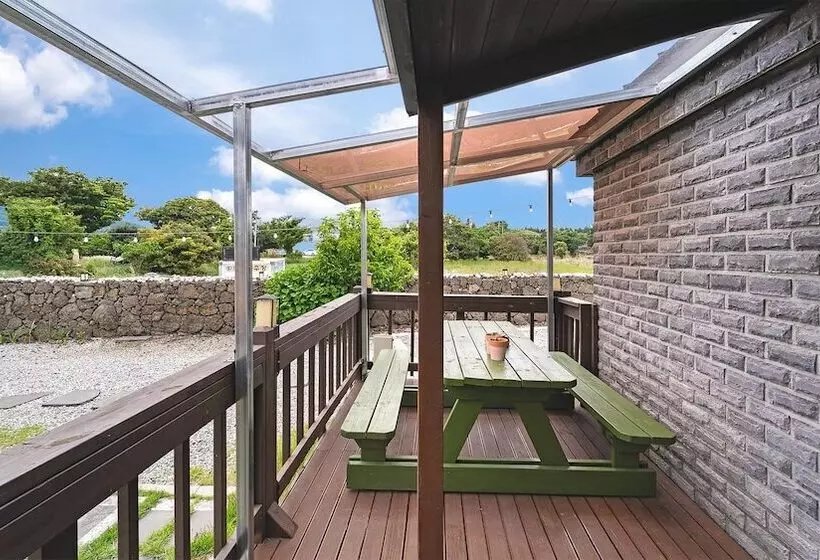 Jeju Bijalim Pension