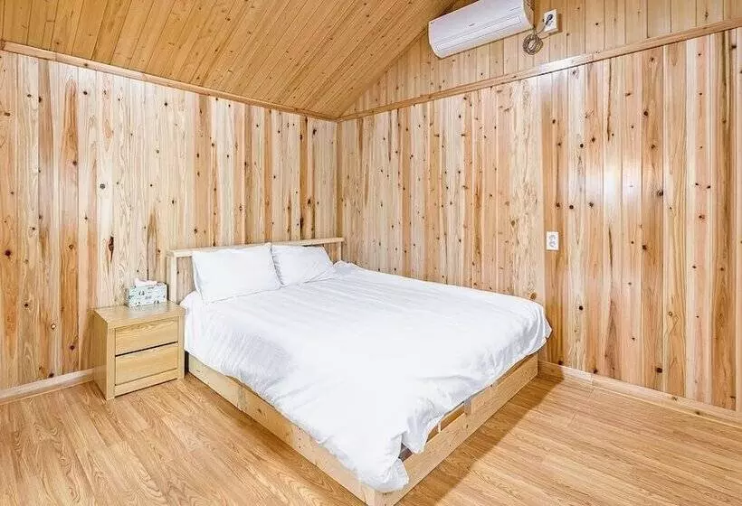 Jeju Bijalim Pension