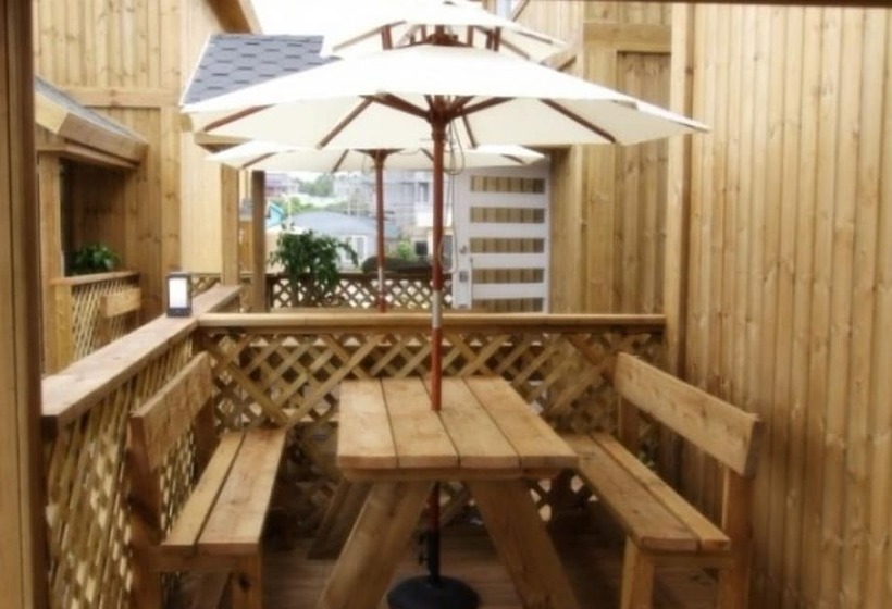 Jeju Ugichani Pension