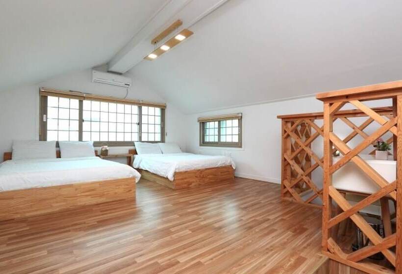 Jeju Ugichani Pension