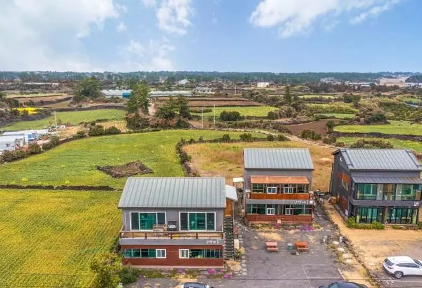 Jeju Romantic Jeju Pension