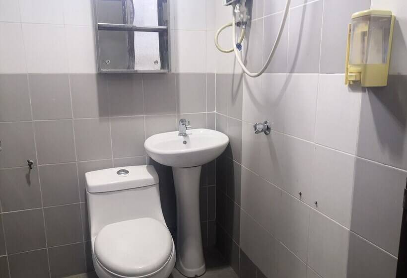 Opah Inn Hotel By Oyo Rooms