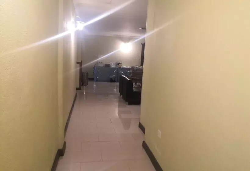 Opah Inn Hotel By Oyo Rooms