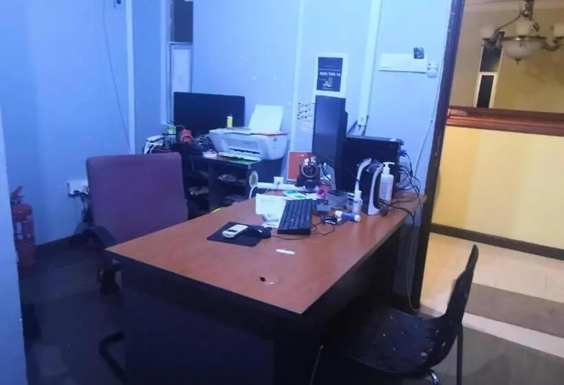 Opah Inn Hotel By Oyo Rooms