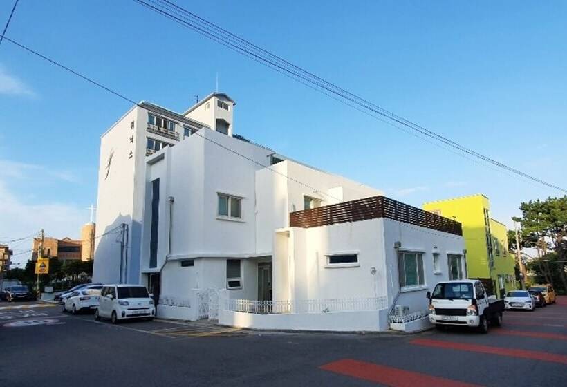 Pensió Jejudo Hasukjip Guesthouse