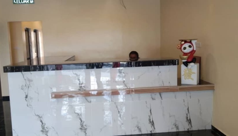 Th Hotel By Oyo Rooms