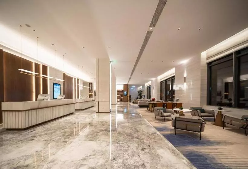 Atour Hotel Dalian Development Zone