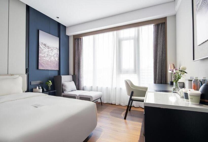 Atour Hotel Dalian Development Zone