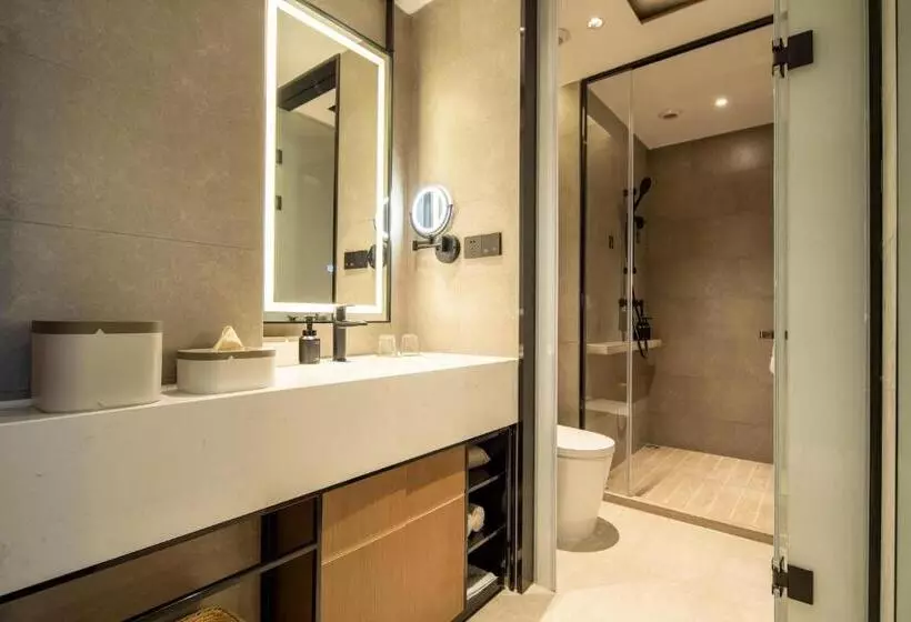 Atour Hotel Dalian Development Zone