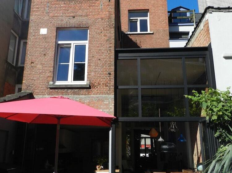 هتل Bed & Breakfast Guesthouse Leman