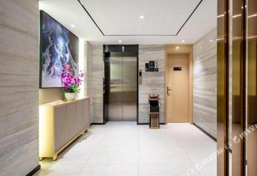 בית מלון כפרי City Comfort Inn Nanning Kuaihuan Building Materials Market Yongwu Road Metro Station