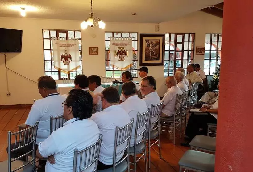 Hotelli Hosteria San Carlos Tababela