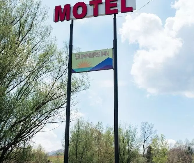 Hotelli Summers Inn