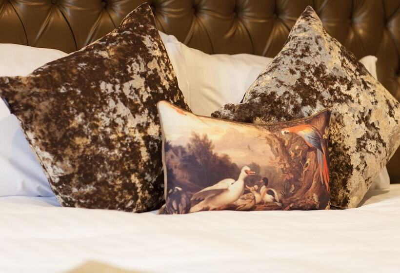 Отель The Rooms At Bardons