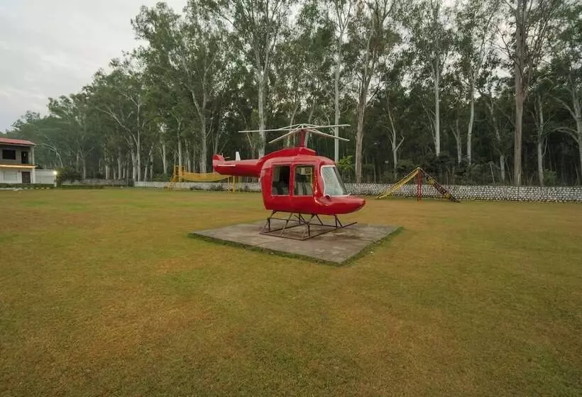 Hotelli Corbett Holiday Forest Resort