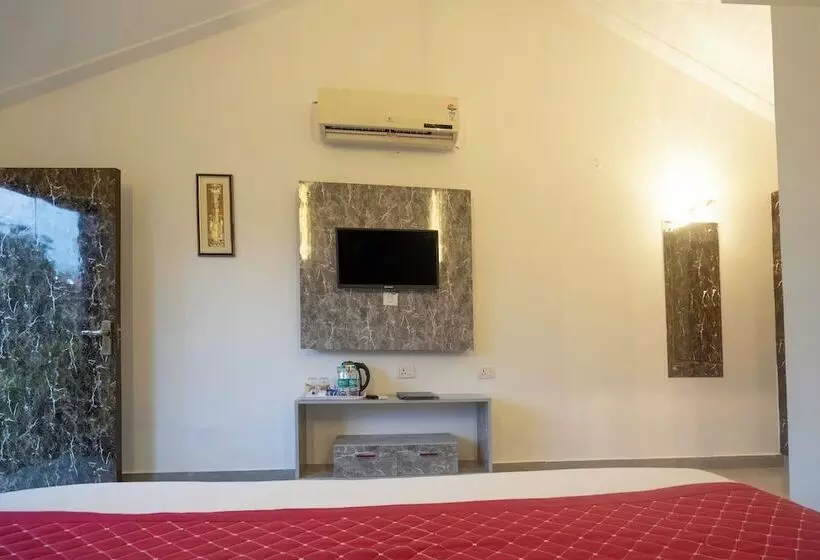 Hotelli Corbett Holiday Forest Resort