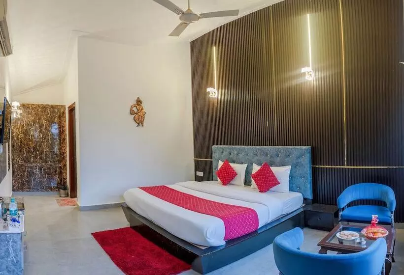 Hotelli Corbett Holiday Forest Resort