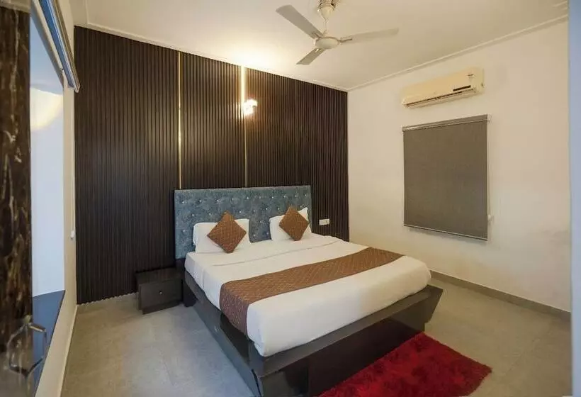 Hotelli Corbett Holiday Forest Resort