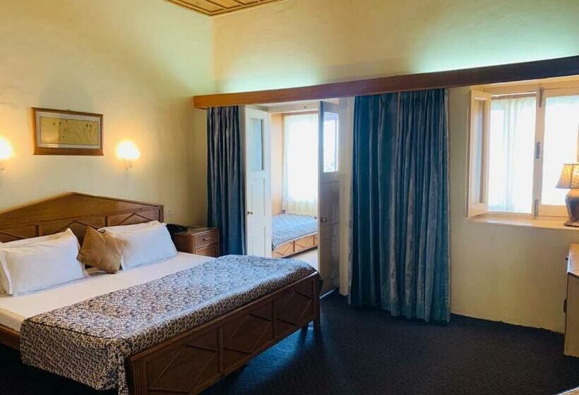 Отель Padmini Nivas