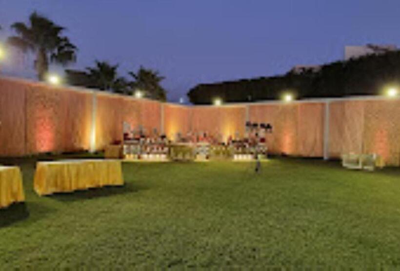 Hotel Spiti , Mathura