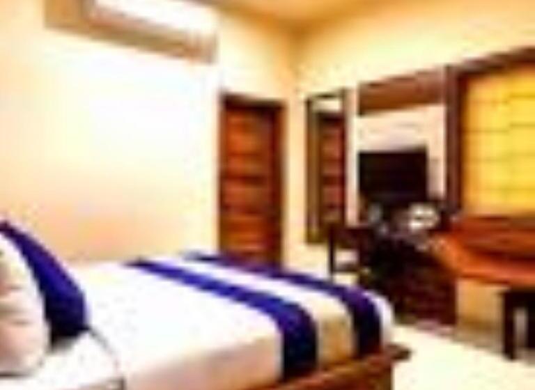 Hotel Spiti , Mathura