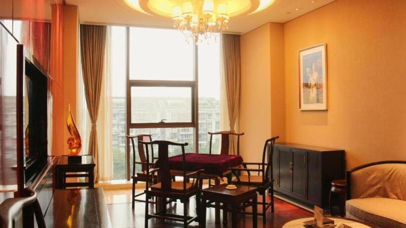 Отель Balan International