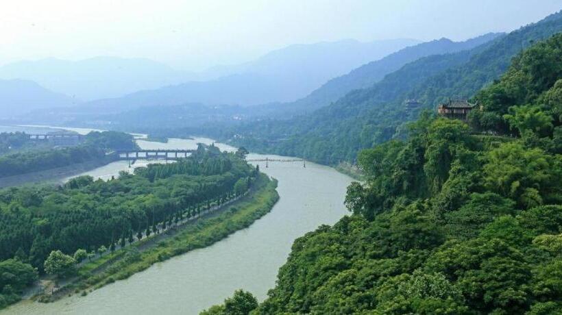 Отель Balan International