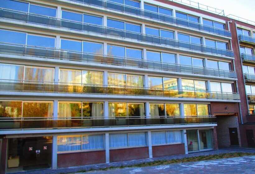 هتل Value Stay Residence Mechelen