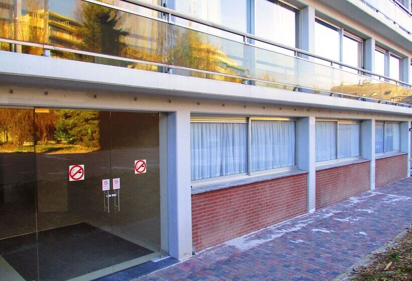 هتل Value Stay Residence Mechelen