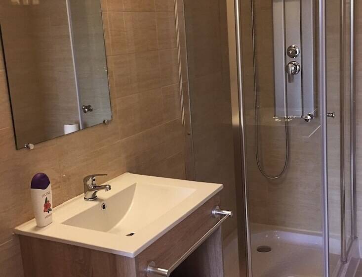 هتل Value Stay Residence Mechelen