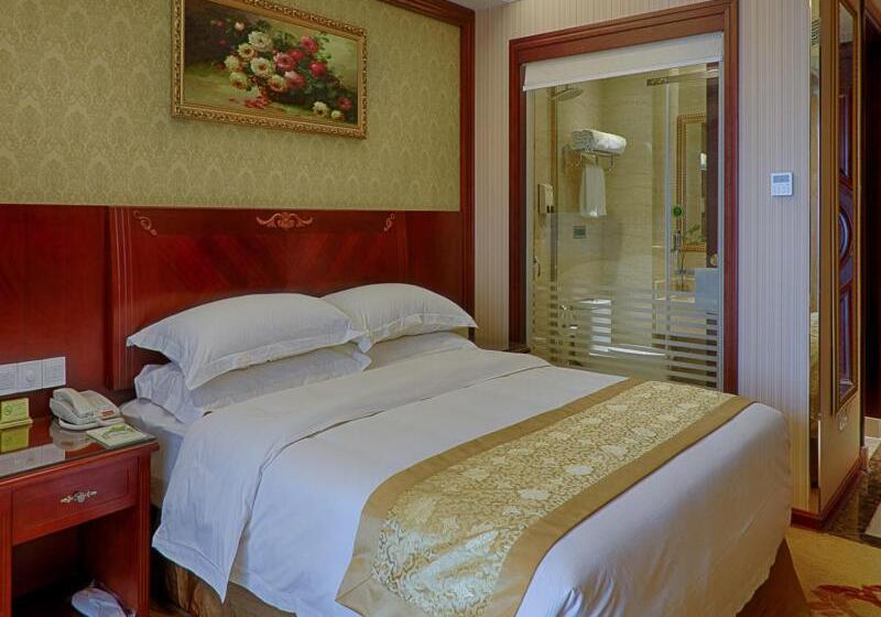 Vienna Hotel Jiangsu Danyang Railway Station