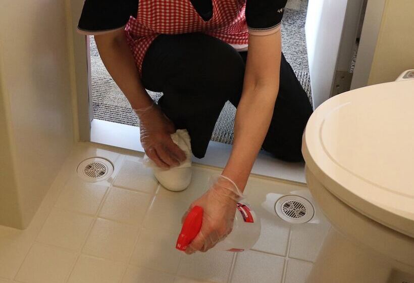 Otel Toyoko Inn Tokyo-eki Yaesu Kita-guchi